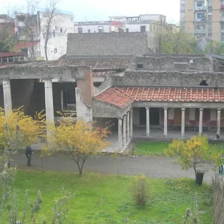Casa Crystal Luisa Torre Annunziata